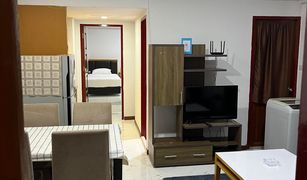 2 Schlafzimmern Appartement zu verkaufen in Khlong Chan, Bangkok Mall Suite Serviced Apartment