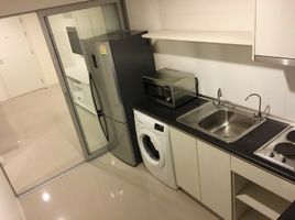 1 спален Кондо на продажу в Aspire Sukhumvit 48, Phra Khanong