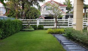 3 Bedrooms House for sale in Dokmai, Bangkok Baan Baramed
