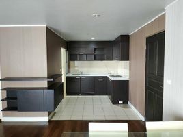 อพาร์ทเม้นท์ 2 ห้องนอน ให้เช่า ในโครงการ เบลพาร์ค คอนโดมิเนียม, ช่องนนทรี, ยานนาวา