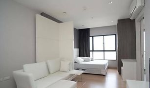 Studio Condo for sale in Khlong Ton Sai, Bangkok Urbano Absolute Sathon-Taksin