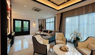 4 chambres Maison a vendre à Racha Thewa, Samut Prakan Perfect Masterpiece Sukhumvit 77