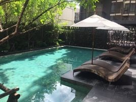 2 Bedroom Condo for rent at Klass Langsuan, Lumphini