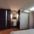 1 Schlafzimmer Wohnung zu verkaufen im Family Park, Sam Sen Nok, Huai Khwang, Bangkok