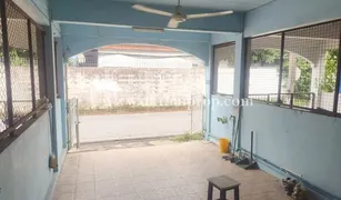 Таунхаус, 3 спальни на продажу в Sala Ya, Nakhon Pathom 