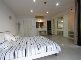 3 Bedroom Condo for rent at Las Colinas, Khlong Toei Nuea, Watthana