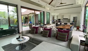 Вилла, 4 спальни на продажу в Si Sunthon, Пхукет The Lake House