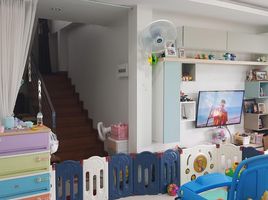 3 Schlafzimmer Villa zu verkaufen in Mueang Chiang Mai, Chiang Mai, Pa Daet, Mueang Chiang Mai, Chiang Mai