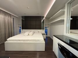 2 Schlafzimmer Appartement zu vermieten im AASHIANA Sukhumvit 26, Khlong Tan