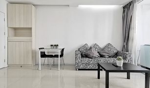 ขายคอนโด 1 ห้องนอน ใน ห้วยขวาง, กรุงเทพมหานคร ทีซี กรีน พระราม 9