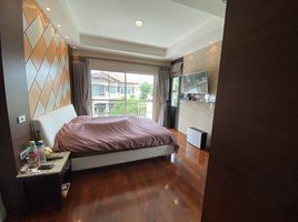 3 Schlafzimmer Villa zu verkaufen im Nantawan Sathorn-Ratchaphruk, Bang Waek, Phasi Charoen, Bangkok