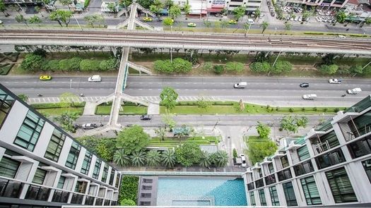 รูปถ่าย 1 of the Communal Pool at ฟิวส์ สาทร-ตากสิน