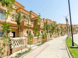 4 Bedroom Townhouse for sale at La Nuova Vista, North Investors Area, New Cairo City