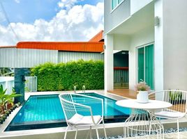 3 Schlafzimmer Villa zu verkaufen in Thalang, Phuket, Thep Krasattri, Thalang