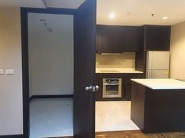 2 Bedroom Apartment for rent at Baan Suanpetch, Khlong Tan Nuea