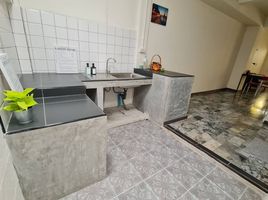 2 спален Таунхаус на продажу в Nakornthong Park View, Lahan