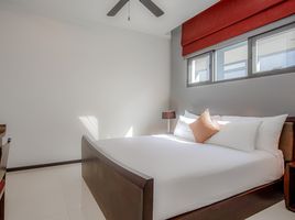 2 Schlafzimmer Villa zu vermieten im Villa Onyx Kokyang Estate Phase 2, Rawai