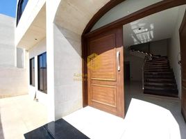 5 बेडरूम विला for sale at Al Manaseer, Khalifa Bin Shakhbout Street, Al Manaseer