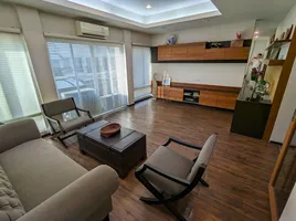 3 Bedroom Townhouse for sale at Grand De Ville, Nong Bon