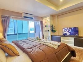 Студия Кондо на продажу в Seven Stars Condominium, Chang Phueak