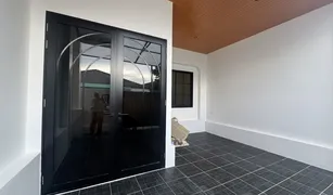 3 chambres Maison a vendre à Chalong, Phuket Chaofah KT Nabon