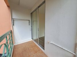 2 Schlafzimmer Wohnung zu verkaufen im Baan Vipavee, Chomphon