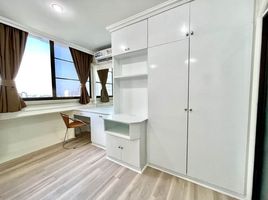 1 Bedroom Condo for rent at Supalai Place, Khlong Tan Nuea, Watthana