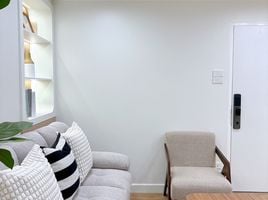 1 Schlafzimmer Wohnung zu verkaufen im Srithana Condominium 2, Suthep