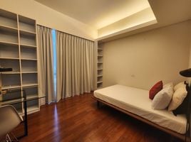 2 Bedroom Condo for sale at Hansar Rajdamri, Lumphini