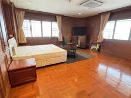 3 Schlafzimmer Wohnung zu vermieten im Tower Park, Khlong Toei Nuea