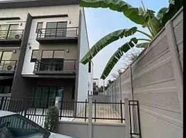 4 Bedroom Villa for rent at Baan Klang Muang Ratchaphruek-Sathorn, Bang Khun Kong, Bang Kruai