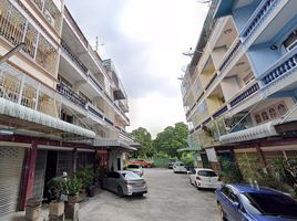 3 Schlafzimmer Reihenhaus zu verkaufen in Chom Thong, Bangkok, Bang Kho