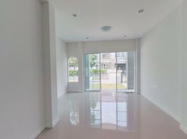 4 Bedroom Villa for sale at Pimpichada , San Klang