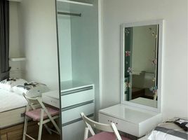 2 Schlafzimmer Wohnung zu vermieten im Ideo Mobi Phayathai, Thung Phaya Thai