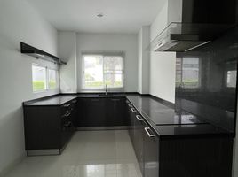 4 Bedroom House for rent at Nirvana Beyond Rama 9, Suan Luang