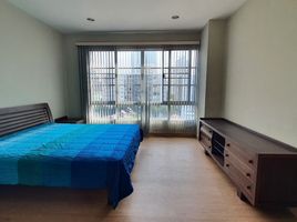 2 Schlafzimmer Wohnung zu vermieten im Citi Smart Condominium, Khlong Toei