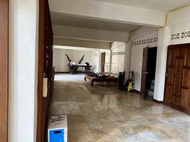 6 Bedroom House for sale in Kamala, Kathu, Kamala