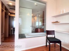 2 Bedroom Condo for rent at Amanta Lumpini, Thung Mahamek, Sathon