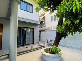 3 Schlafzimmer Villa zu vermieten in Bang Chak, Phra Khanong, Bang Chak