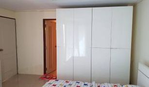 1 Bedroom Condo for sale in Surasak, Pattaya College View Condo 2