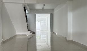 2 Bedrooms Townhouse for sale in Khlong Chaokhun Sing, Bangkok 