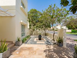 4 Bedroom Villa for sale at Meadows 2, 