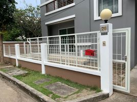 3 Schlafzimmer Haus zu verkaufen im Lanceo Wongwaen-Ramintra, Bang Chan