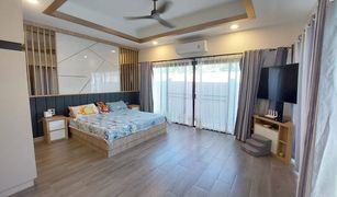 Huai Yai, ပတ္တရား Baan Pattaya 5 တွင် 3 အိပ်ခန်းများ အိမ် ရောင်းရန်အတွက်