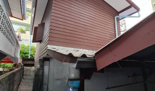 2 chambres Maison a vendre à Sam Sen Nok, Bangkok 