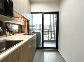 1 Bedroom Condo for sale at Ideo Thaphra Interchange, Wat Tha Phra