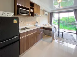 1 Schlafzimmer Wohnung zu verkaufen im Naiharn Sea Condominium, Rawai