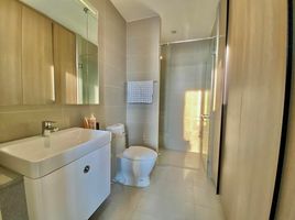 1 Bedroom Condo for rent at Noble Ploenchit, Lumphini