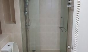 Studio Condo for sale in Bang Pakok, Bangkok Ivy River