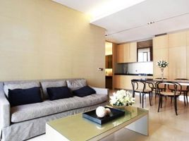 2 Schlafzimmer Appartement zu vermieten im Saladaeng Residences, Si Lom